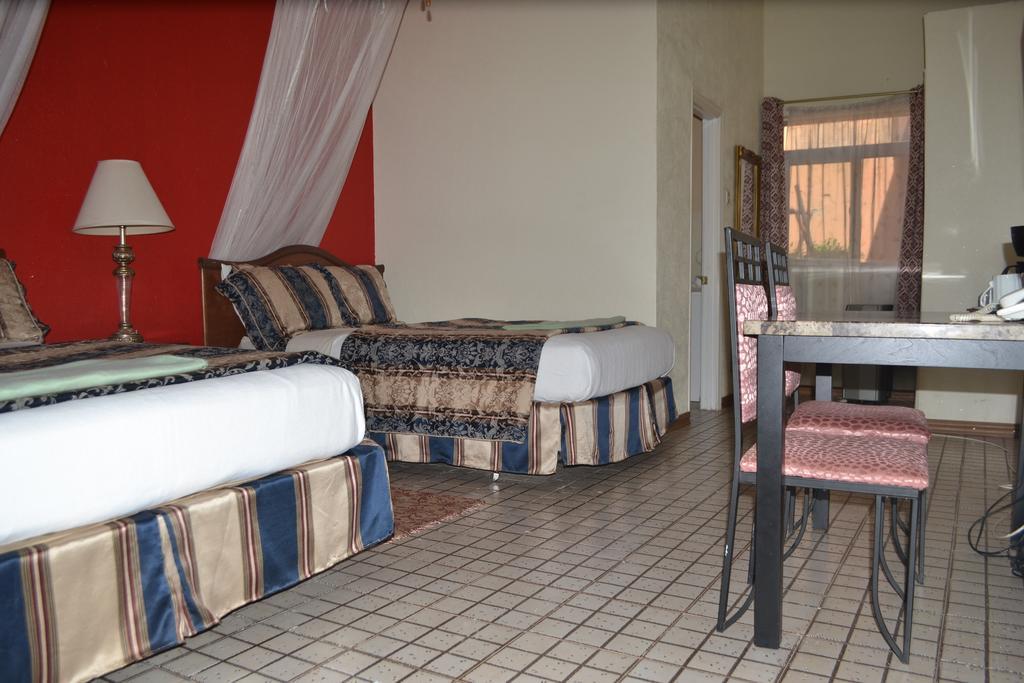 Executive Airport Hotel Entebbe Quarto foto