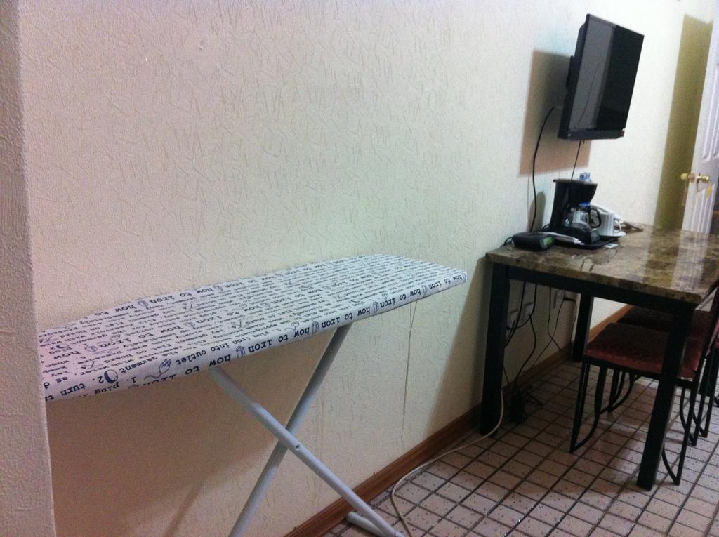 Executive Airport Hotel Entebbe Quarto foto