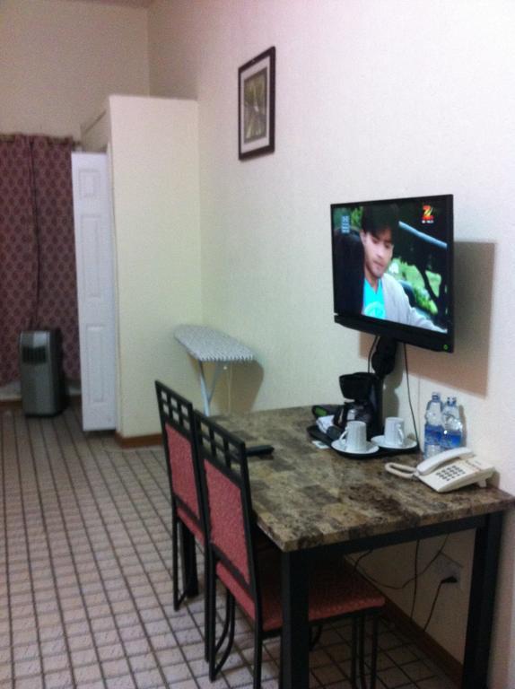 Executive Airport Hotel Entebbe Quarto foto