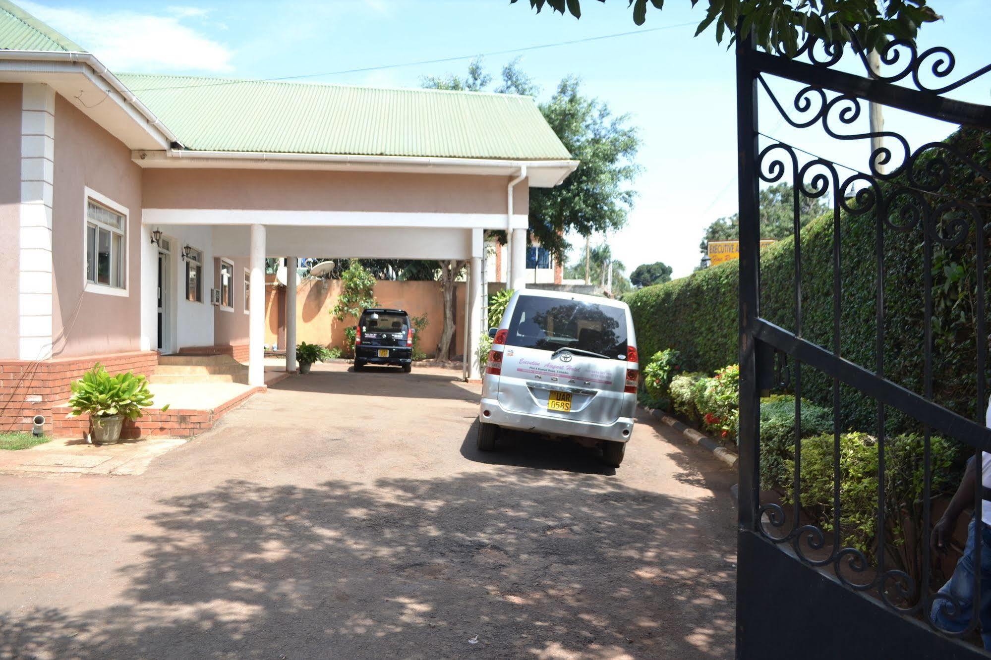 Executive Airport Hotel Entebbe Exterior foto